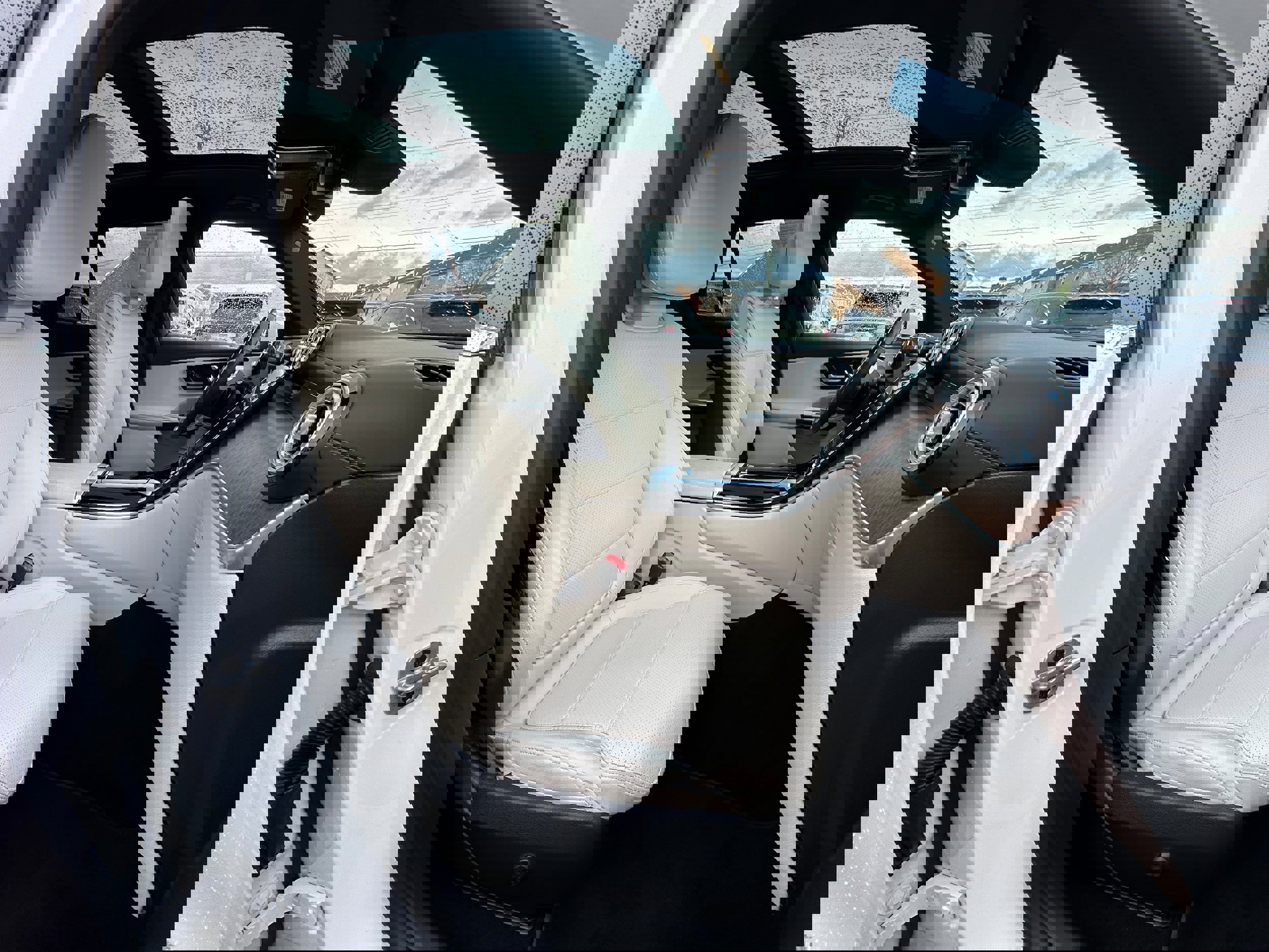 Used 2023 Mercedes-Benz GLC 300 4MATIC image 23