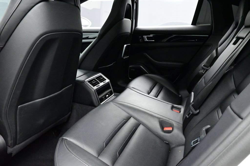 Certified 2019 Porsche Panamera Turbo S w/ Premium Package Plus AWD/4WD image 15