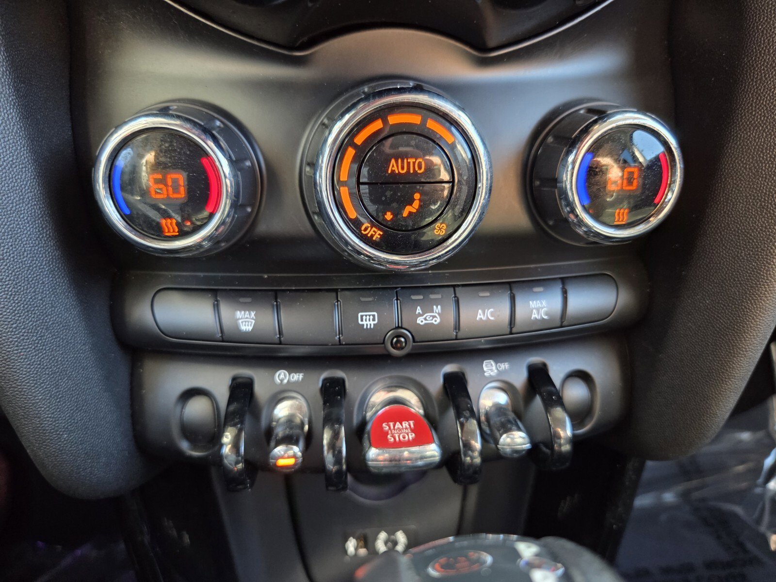 Used 2015 MINI Cooper S image 24