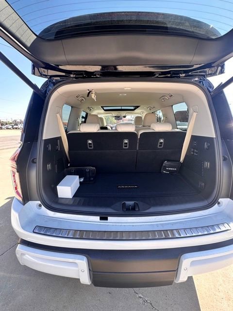New 2026 Nissan Armada Platinum Reserve image 11