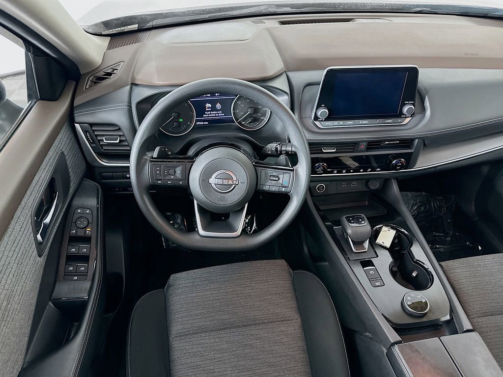 Certified 2023 Nissan Rogue SV image 29