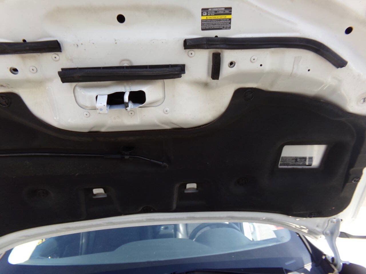 Used 2017 Nissan Rogue S image 45