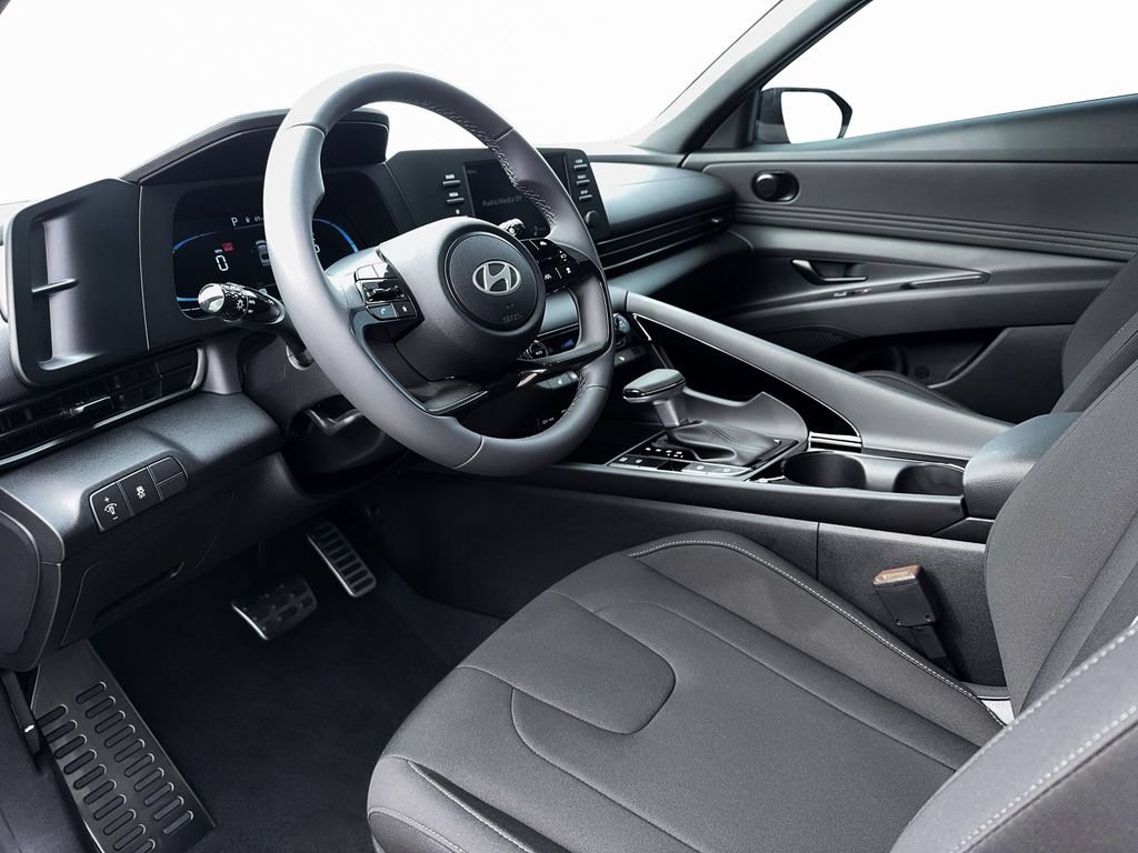 New 2026 Hyundai Elantra SEL Sport Premium FWD image 14