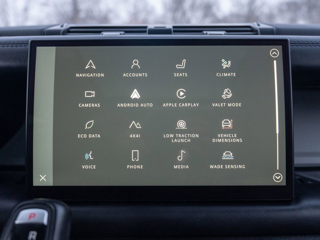 Certified 2023 Land Rover Defender 130 SE image 23