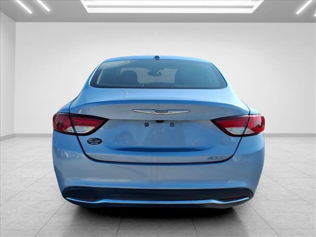 Used 2015 Chrysler 200 Limited w/ Convenience Group FWD image 9