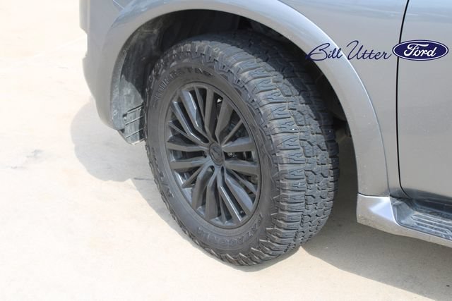 Used 2024 Nissan Armada SL AWD/4WD image 9