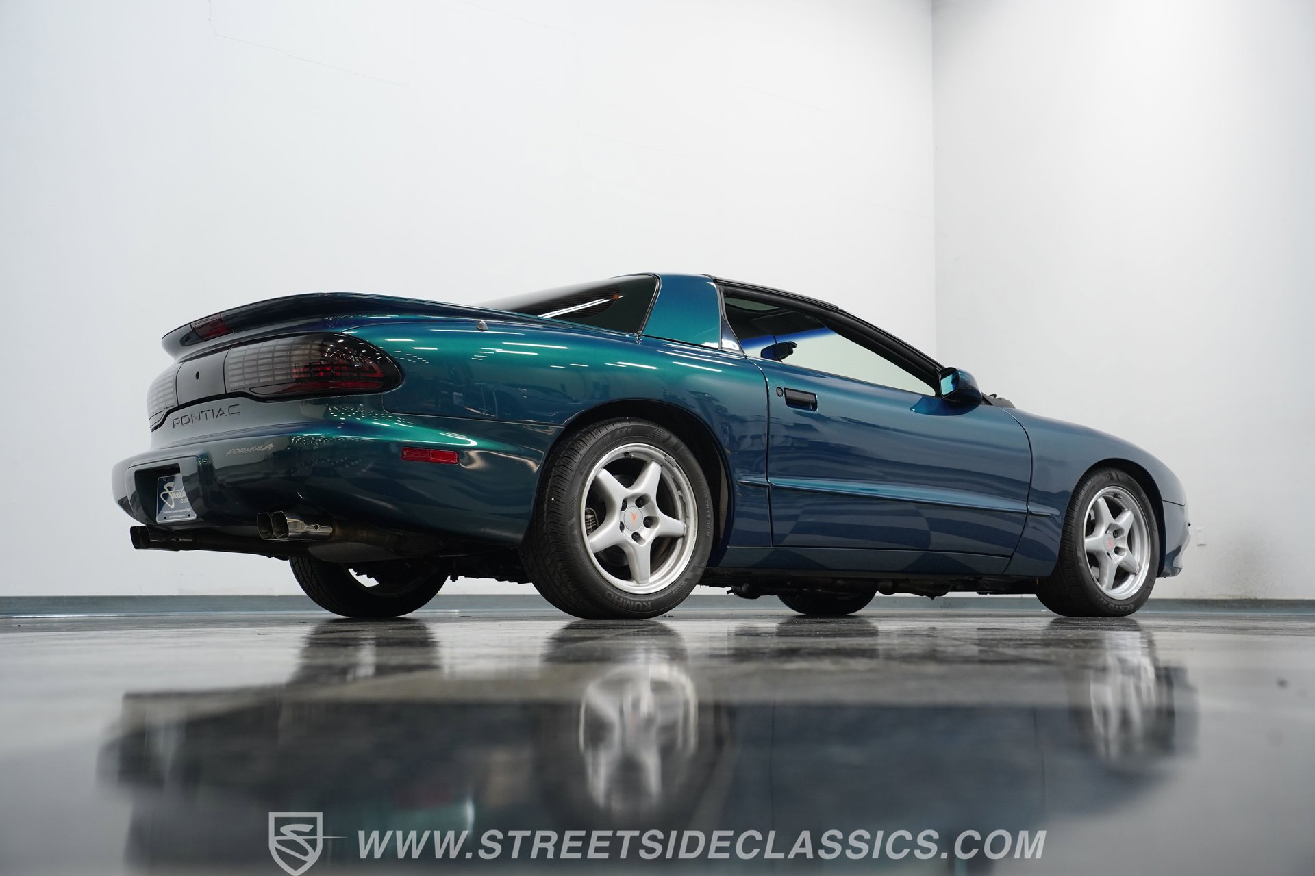 Used 1997 Pontiac Firebird Formula image 26