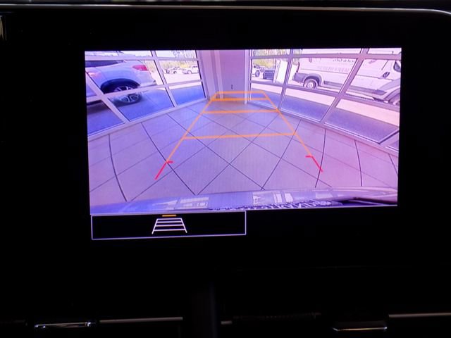 Used 2024 Chevrolet Trax LS FWD image 17