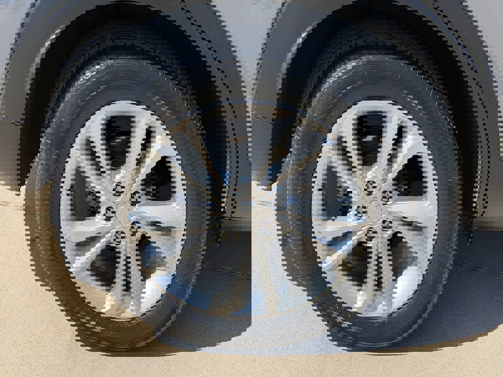 Used 2022 Buick Encore GX Preferred FWD image 9