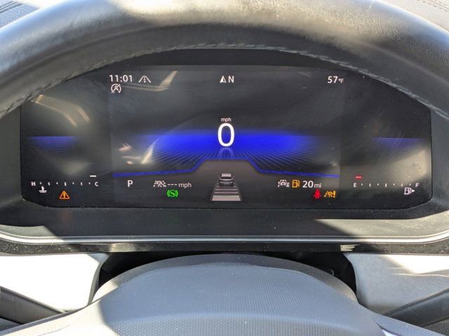 Used 2025 Volkswagen Jetta SE image 18