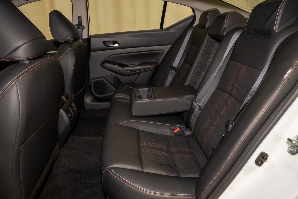 Certified 2023 Nissan Altima 2.0 SR image 8