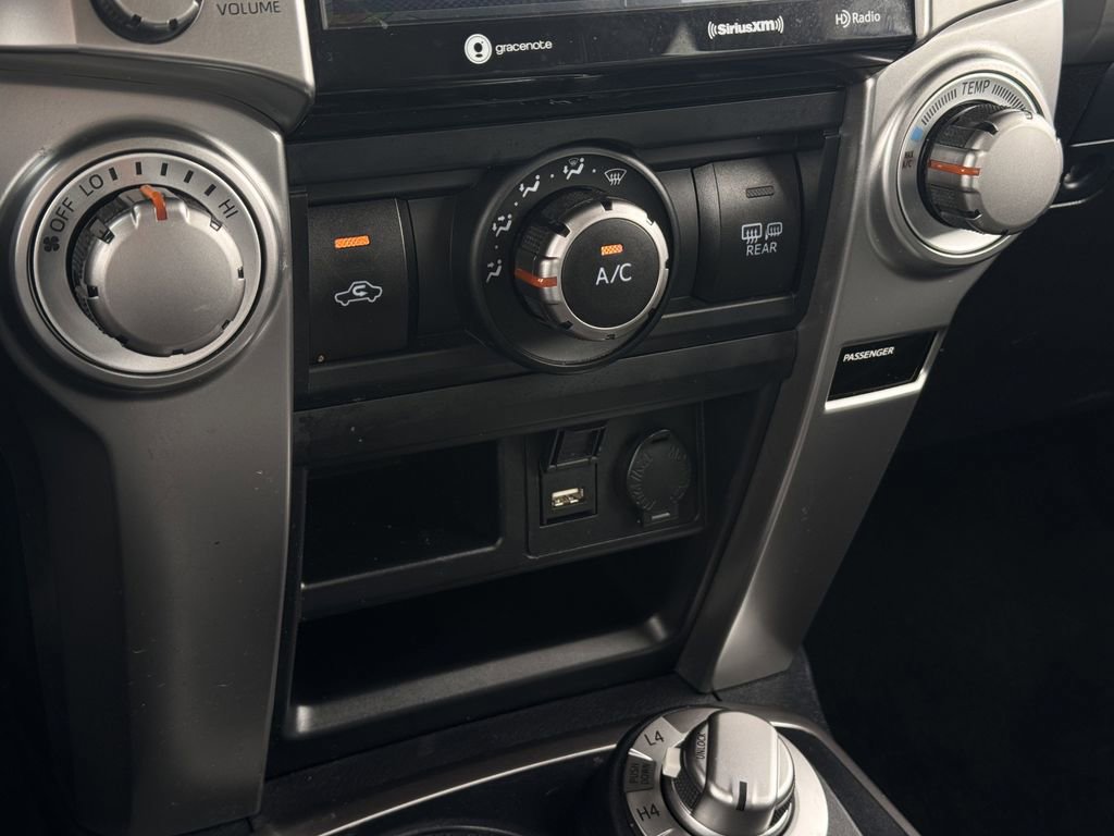 Used 2023 Toyota 4Runner SR5 Premium w/ Moonroof Package AWD/4WD image 19