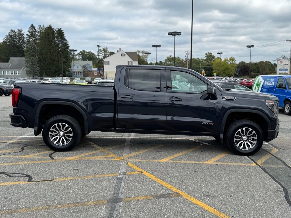 Used 2023 GMC Sierra 1500 AT4 image 7