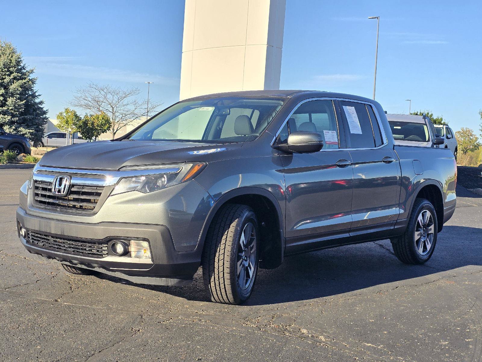 Certified 2019 Honda Ridgeline RTL-T image 3