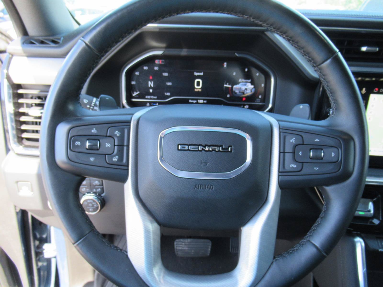 Used 2024 GMC Sierra 1500 Denali w/ Denali Reserve Package RWD image 25