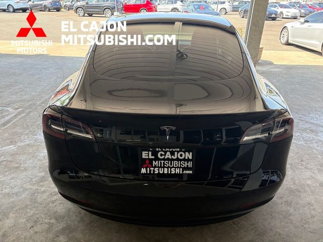 Used 2018 Tesla Model 3 Long Range RWD image 4