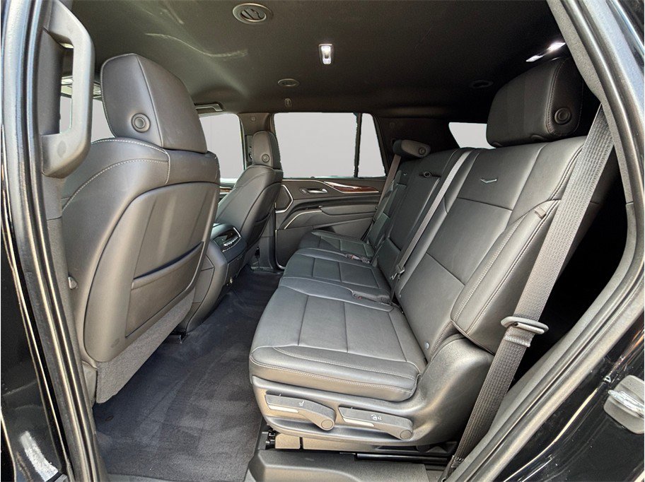 Used 2022 Cadillac Escalade Luxury RWD image 41