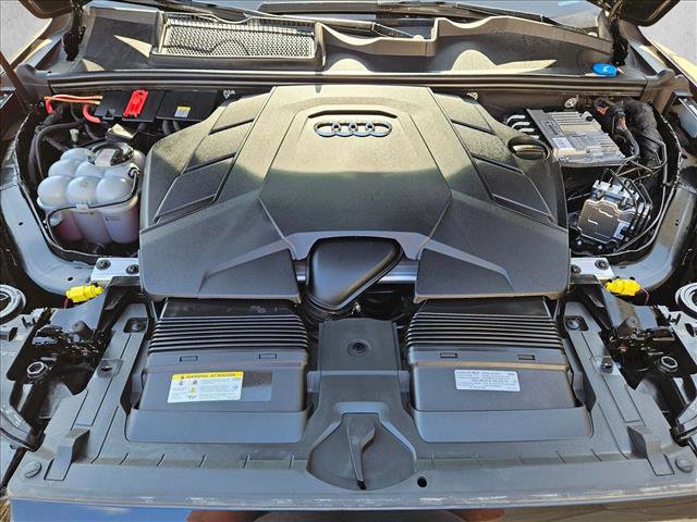 Used 2022 Audi Q7 3.0T Prestige image 24