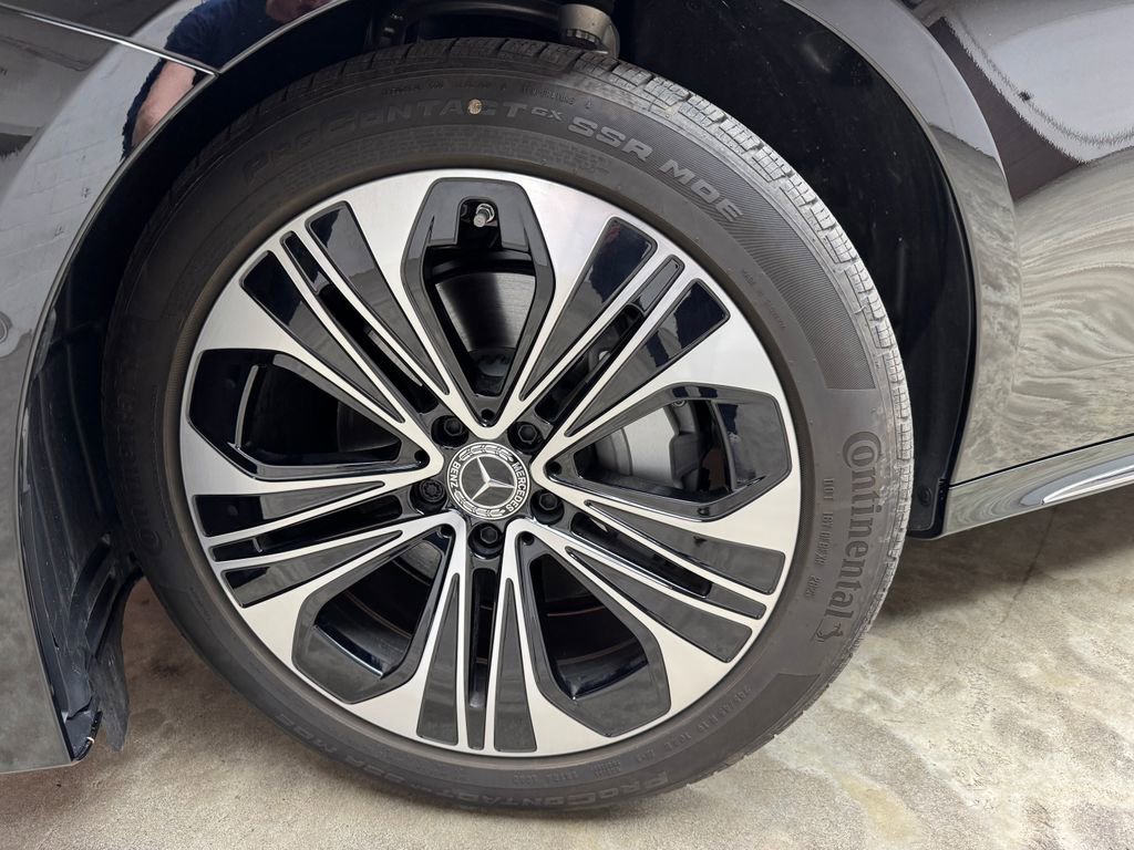 Used 2026 Mercedes-Benz E 350 4MATIC Sedan image 28
