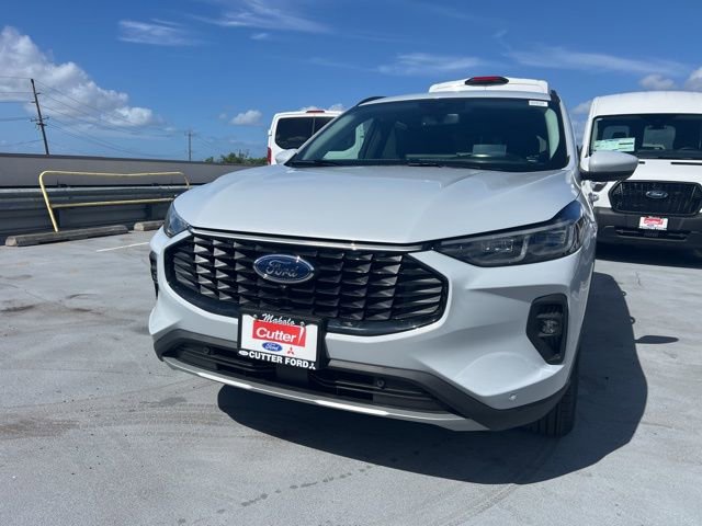 New 2026 Ford Escape SE w/ PHEV Premium Package