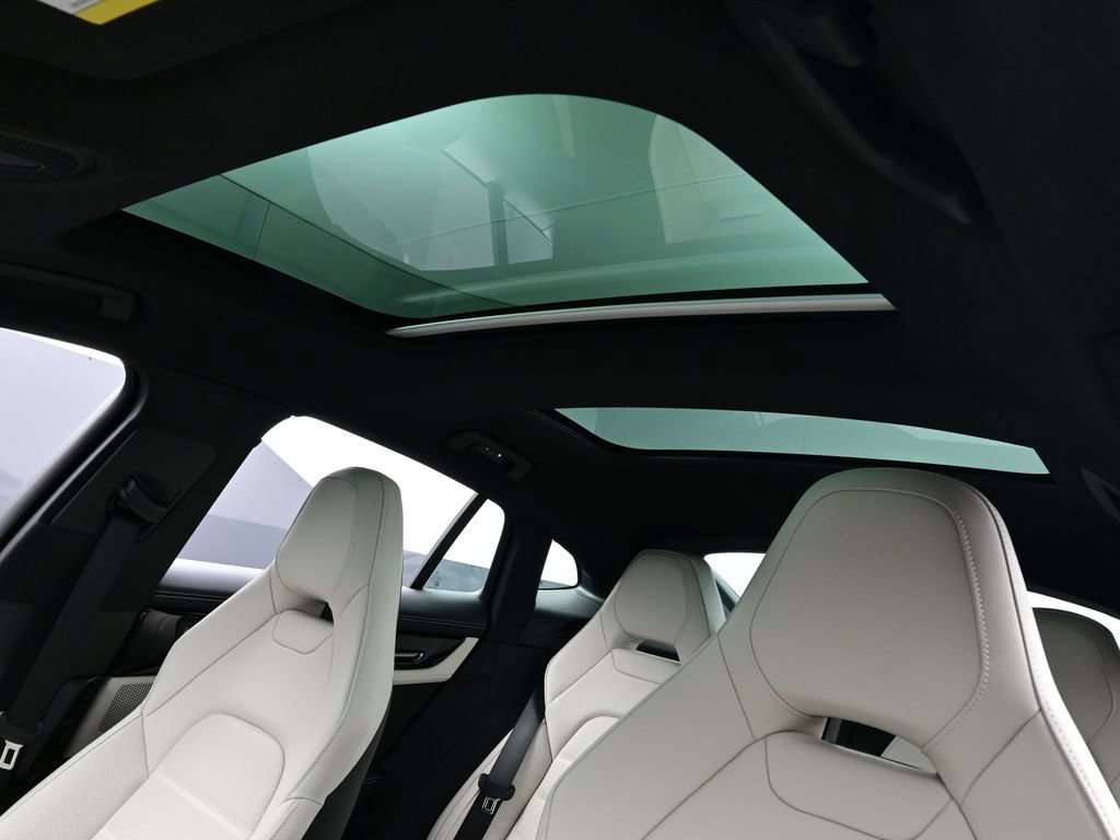 Certified 2026 Porsche Panamera 4 AWD/4WD image 13
