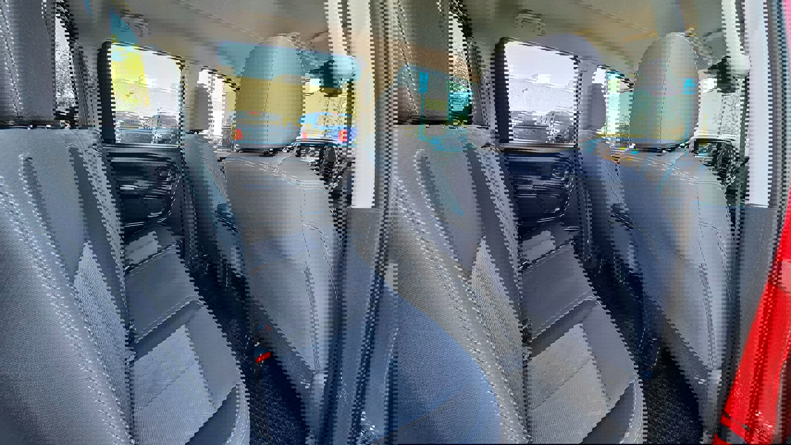 Used 2023 Nissan Titan S w/ S Utility Package image 24