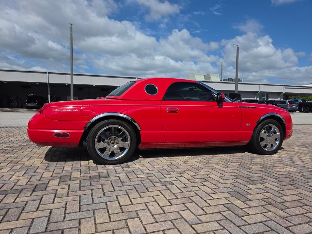 Used 2002 Ford Thunderbird RWD image 11