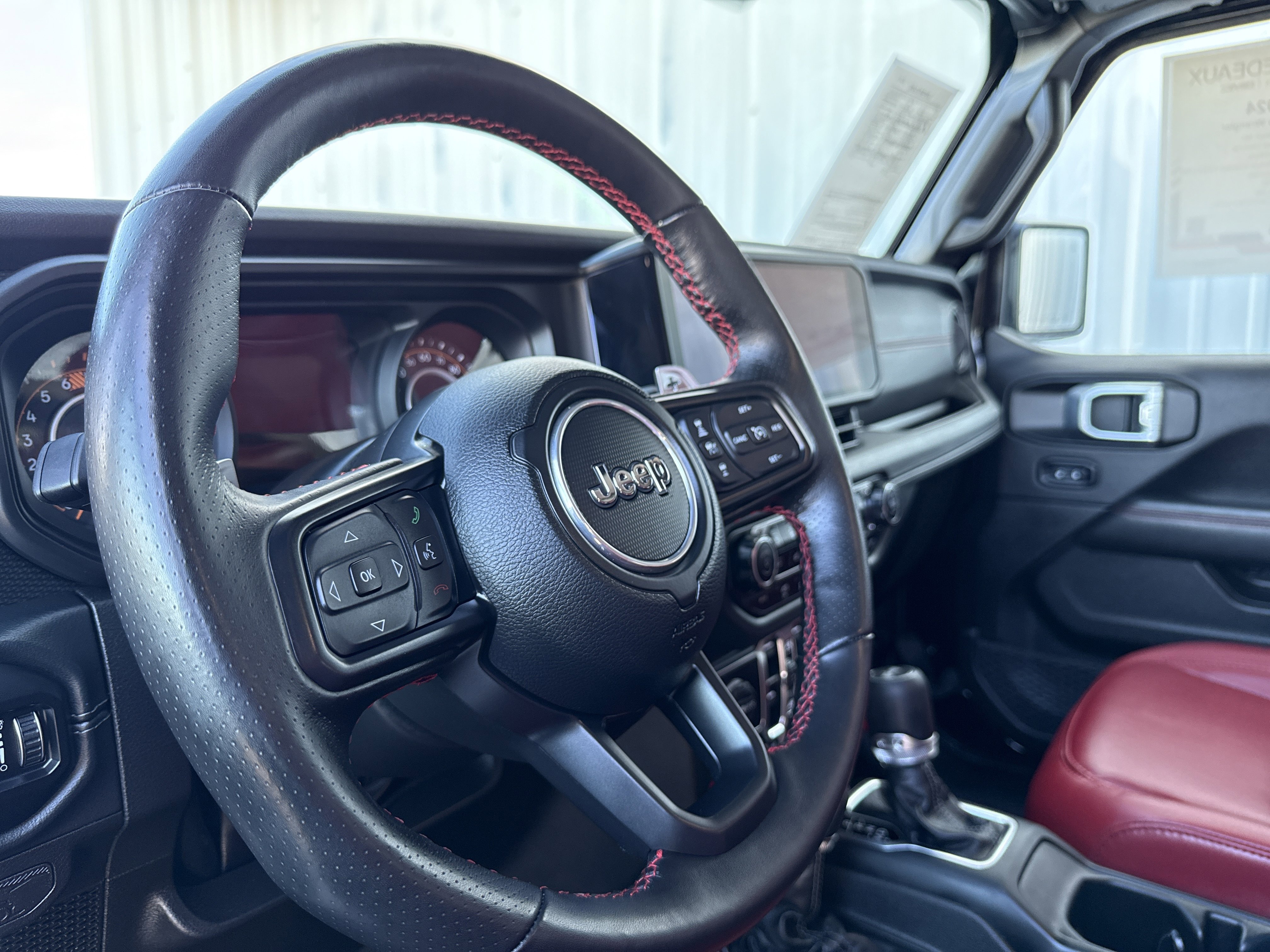 Used 2024 Jeep Wrangler Rubicon 392 image 28