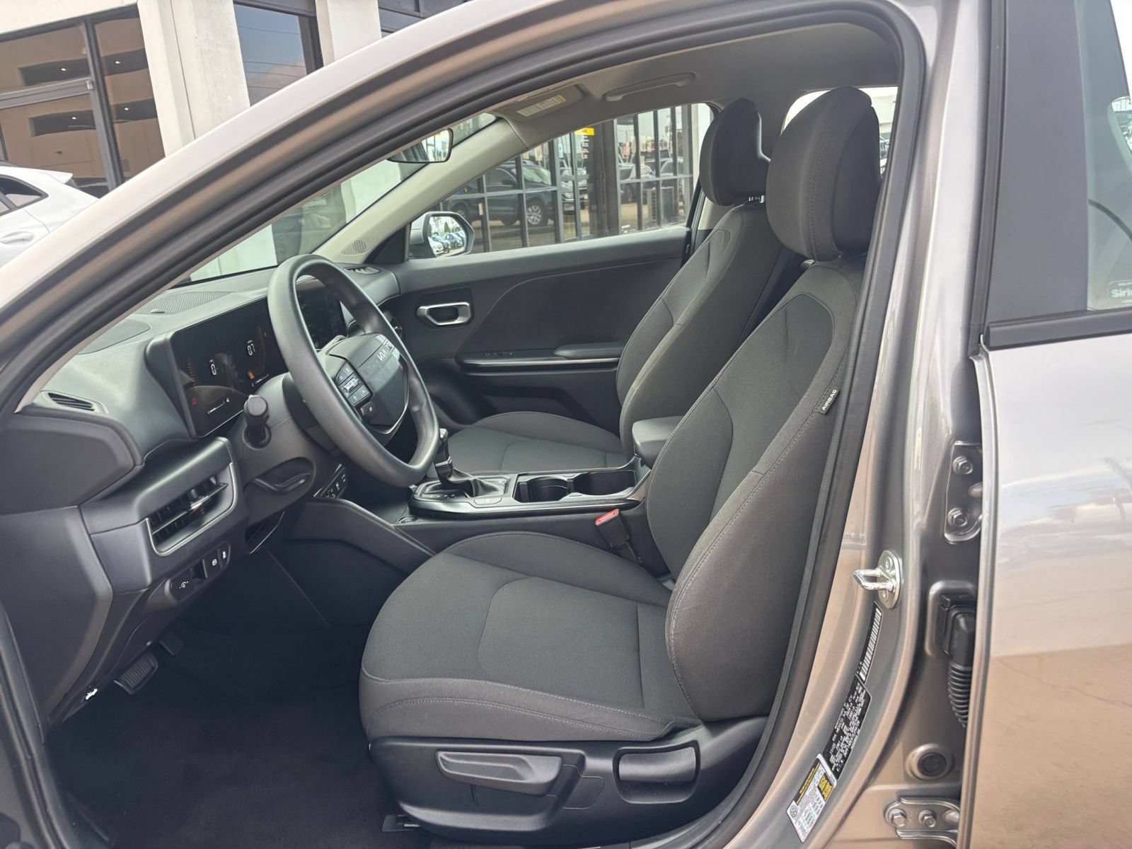 Used 2026 Kia K4 FWD image 25