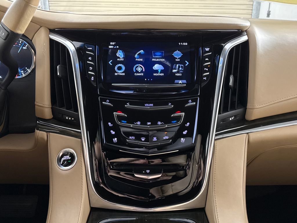 Used 2019 Cadillac Escalade Platinum AWD/4WD image 19