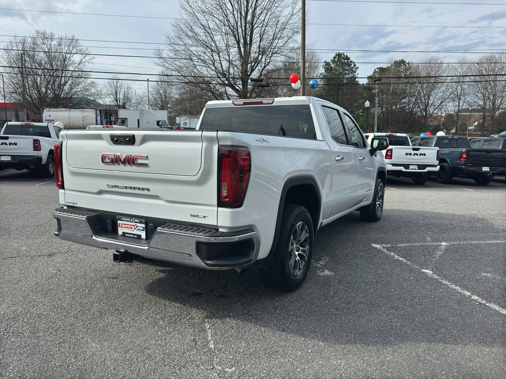Used 2025 GMC Sierra 1500 SLT AWD/4WD image 5