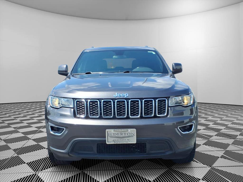 Used 2021 Jeep Grand Cherokee Laredo RWD image 4