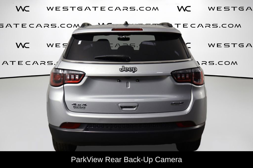 Used 2024 Jeep Compass Latitude image 4
