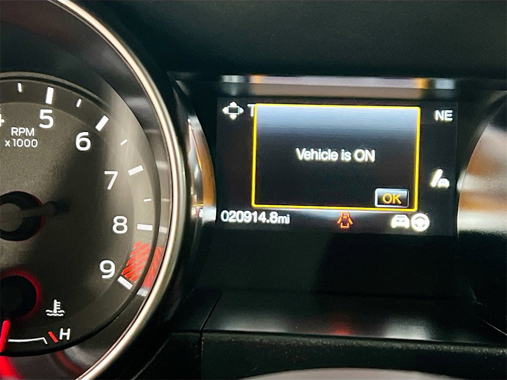 Used 2019 Ford Mustang Shelby GT350 w/ Technology Package image 12