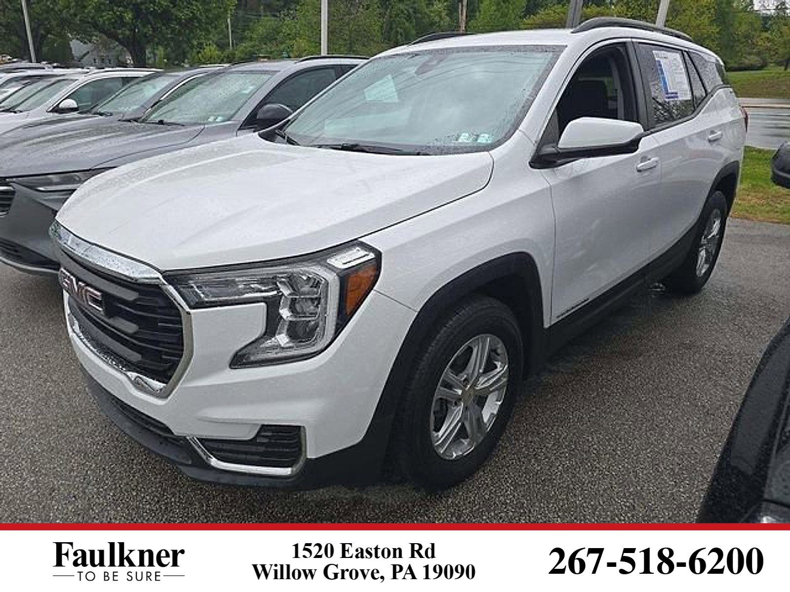 Used 2022 GMC Terrain SLE w/ Driver Convenience Package AWD/4WD image 1