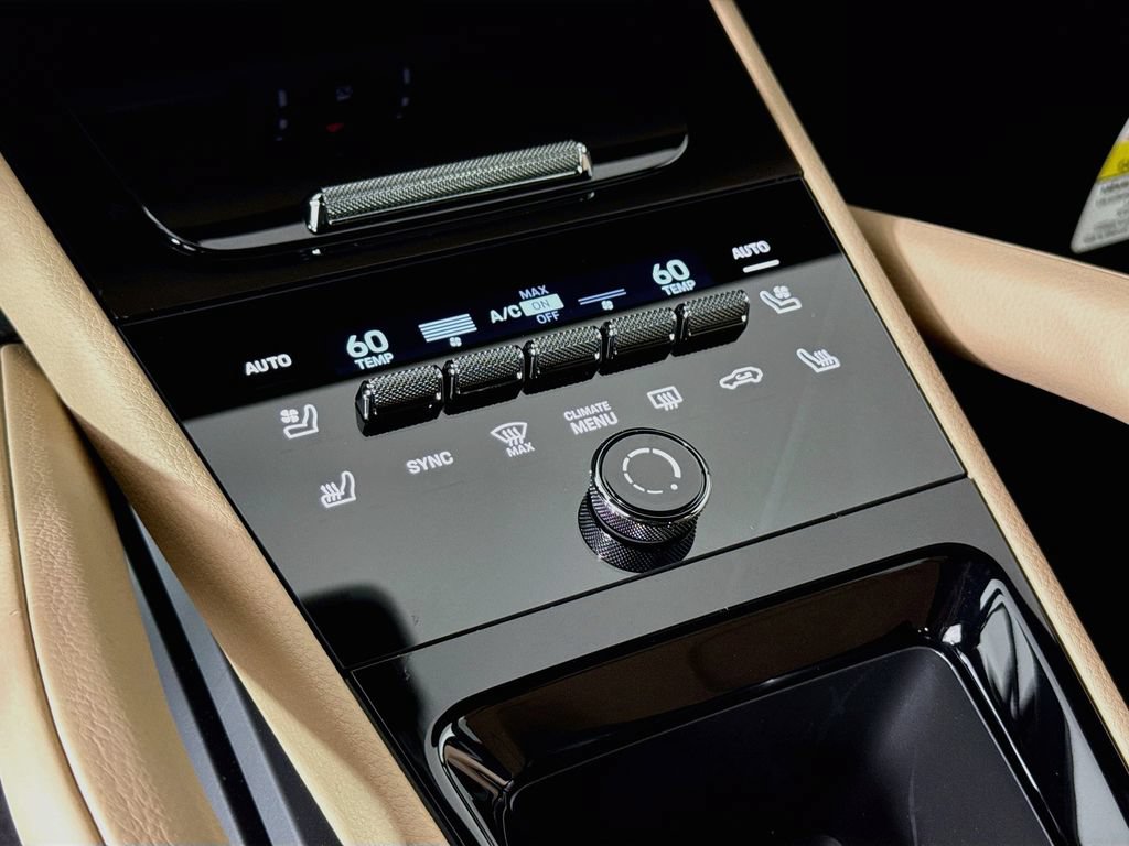 New 2026 Porsche Cayenne AWD/4WD image 16