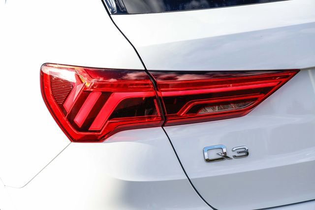 Used 2022 Audi Q3 2.0T Premium image 8