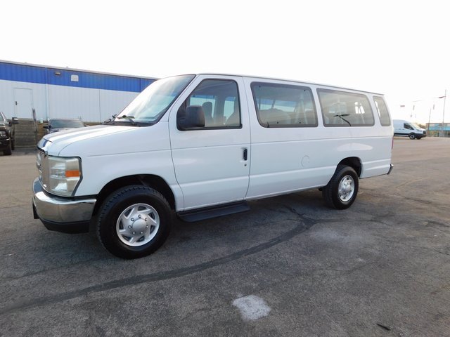 Used 2012 Ford E-350 and Econoline 350 XLT image 7