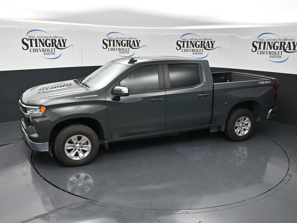 Used 2025 Chevrolet Silverado 1500 LT AWD/4WD image 21