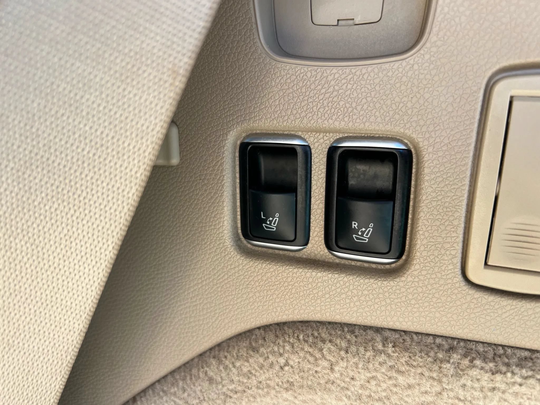 Used 2015 Mercedes-Benz GL 450 4MATIC image 46