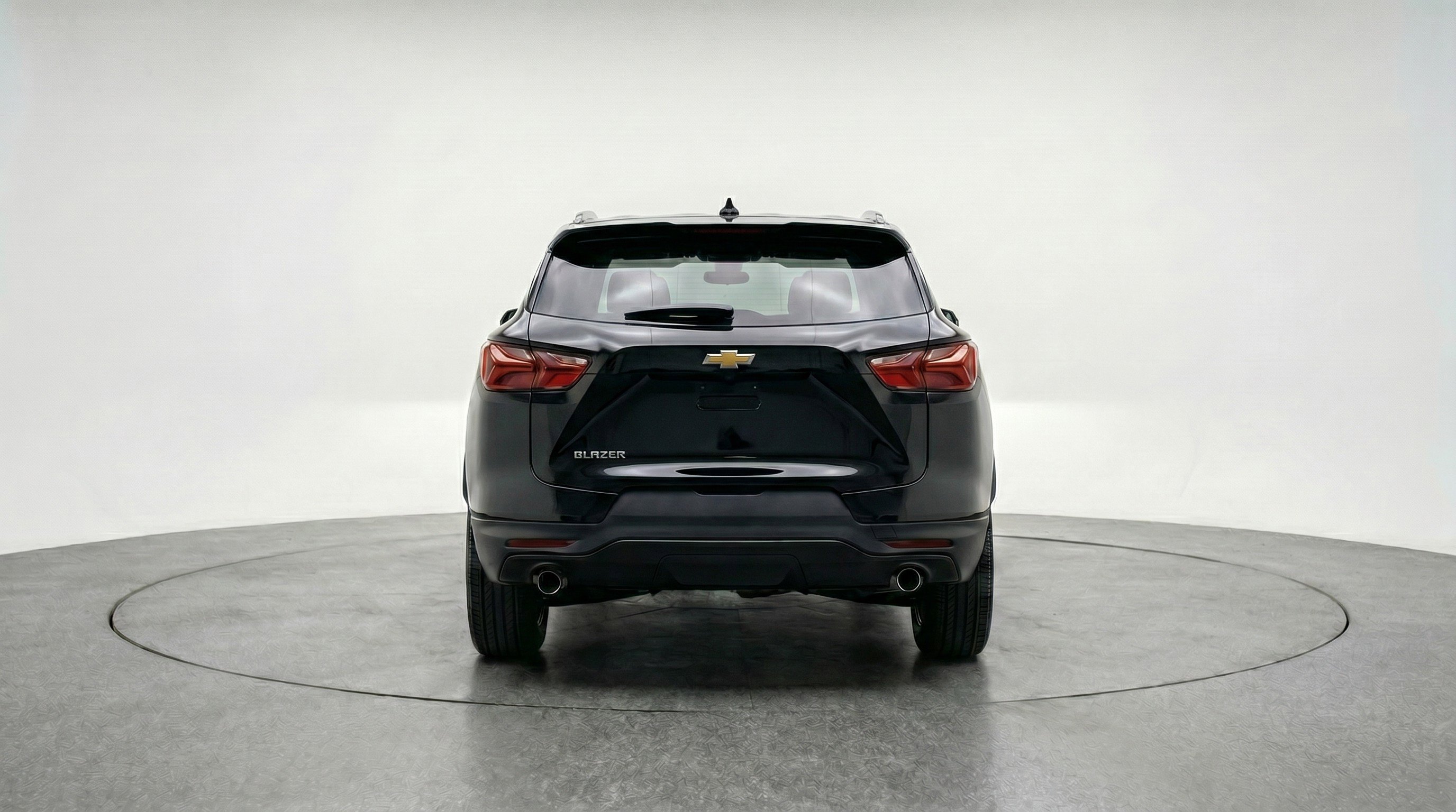 Used 2025 Chevrolet Blazer LT FWD image 7