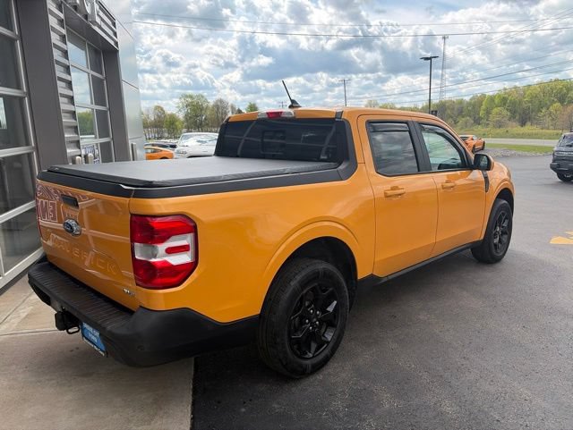 Used 2023 Ford Maverick Lariat w/ Lariat Luxury Package AWD/4WD image 3