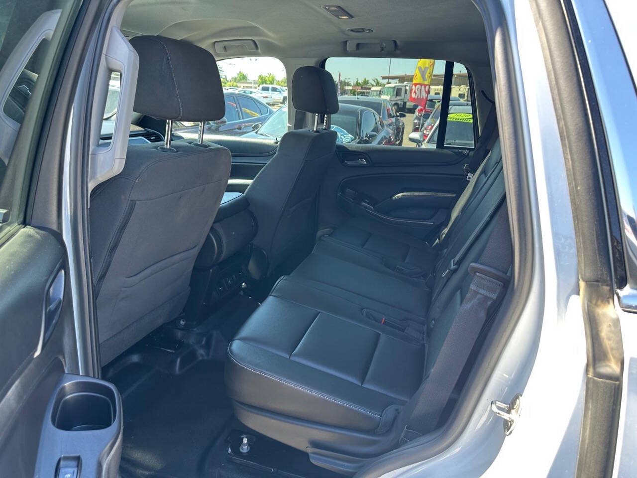 Used 2018 Chevrolet Tahoe 2WD image 12