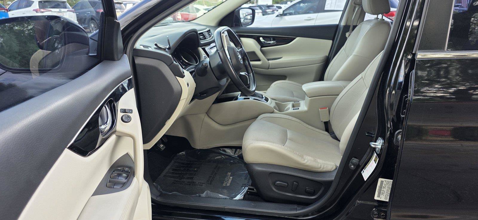 Used 2017 Nissan Rogue Sport SL FWD image 15