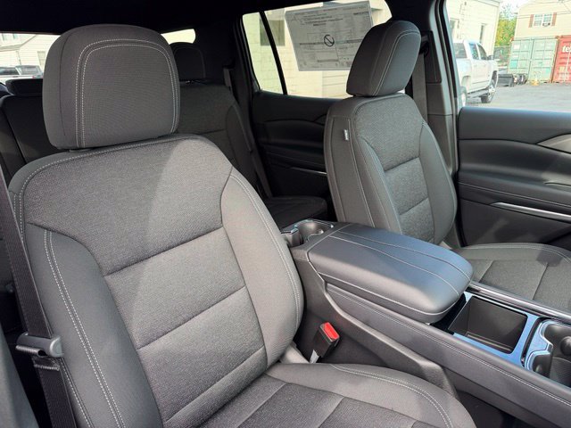 New 2027 Chevrolet Traverse LT w/ Driver Confidence Package FWD image 22