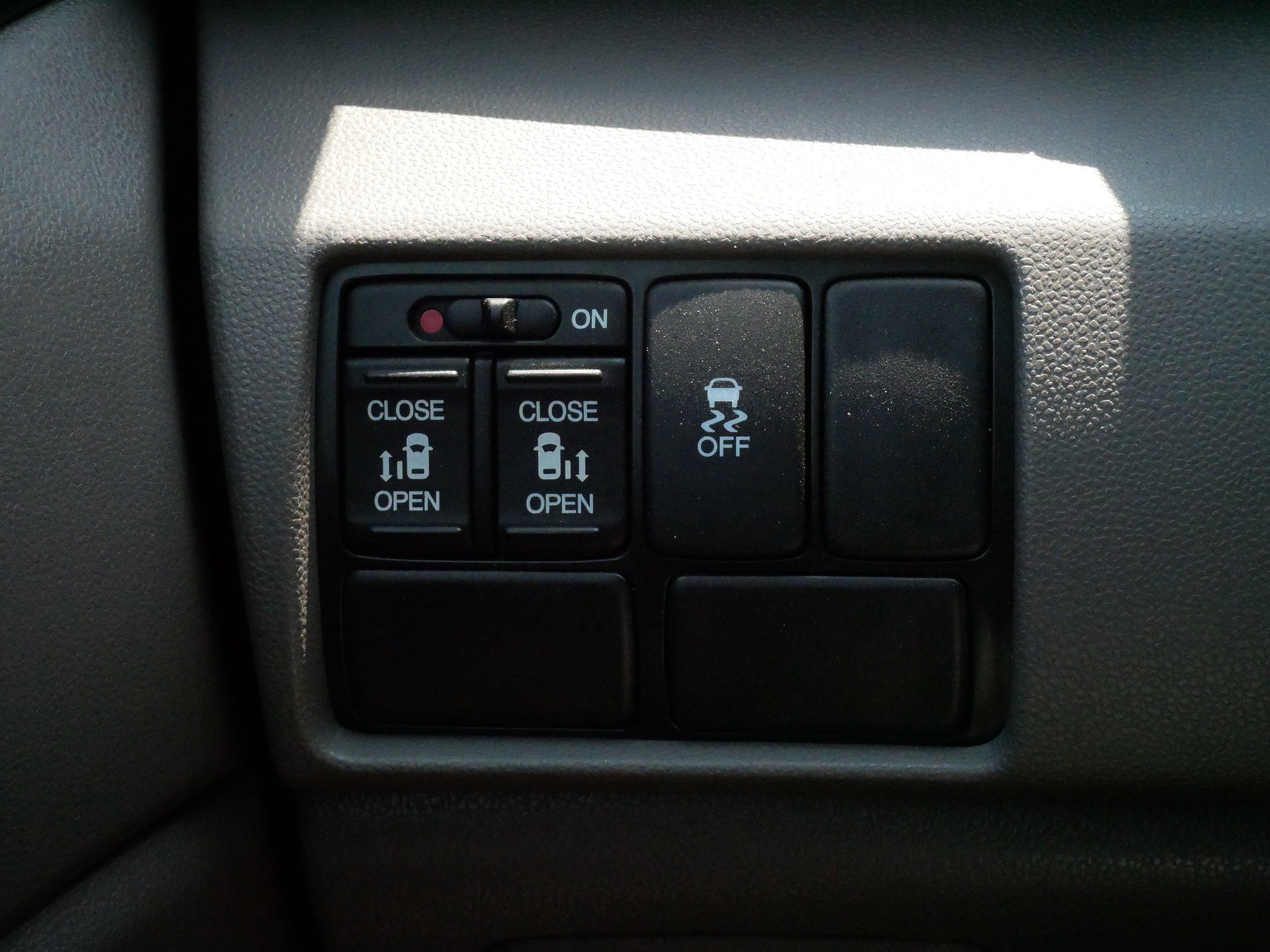 Used 2016 Honda Odyssey SE image 34