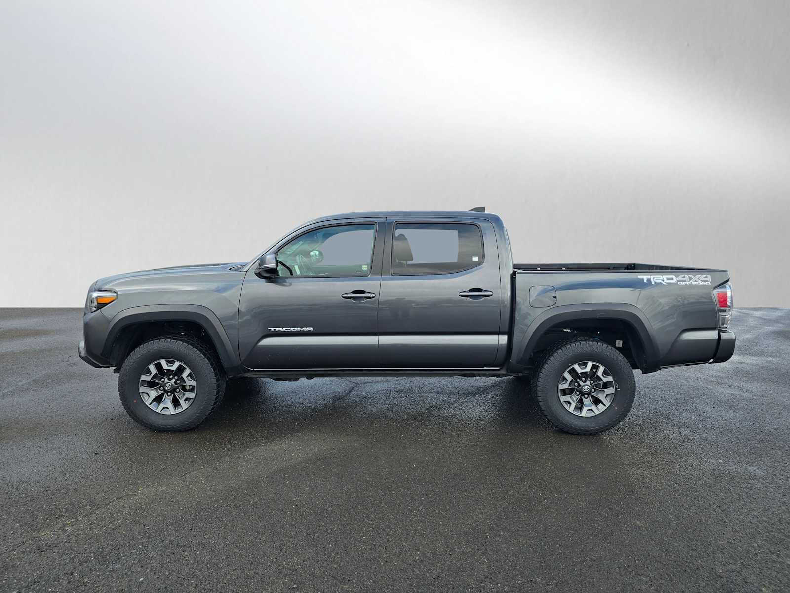 Certified 2023 Toyota Tacoma TRD Off-Road w/ TRD Premium Off Road Package image 7