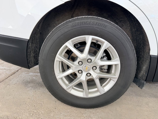 Used 2023 Chevrolet Equinox LT AWD/4WD image 14