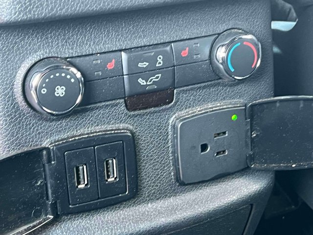 Used 2019 Ford Explorer Platinum AWD/4WD image 19