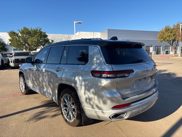 Used 2023 Jeep Grand Cherokee L Summit w/ Advanced Protech Group IV AWD/4WD image 7